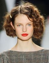 Coiffure simple à faire seule , Coiffure simple 20 jolies idées pour les filles pressées , Elle