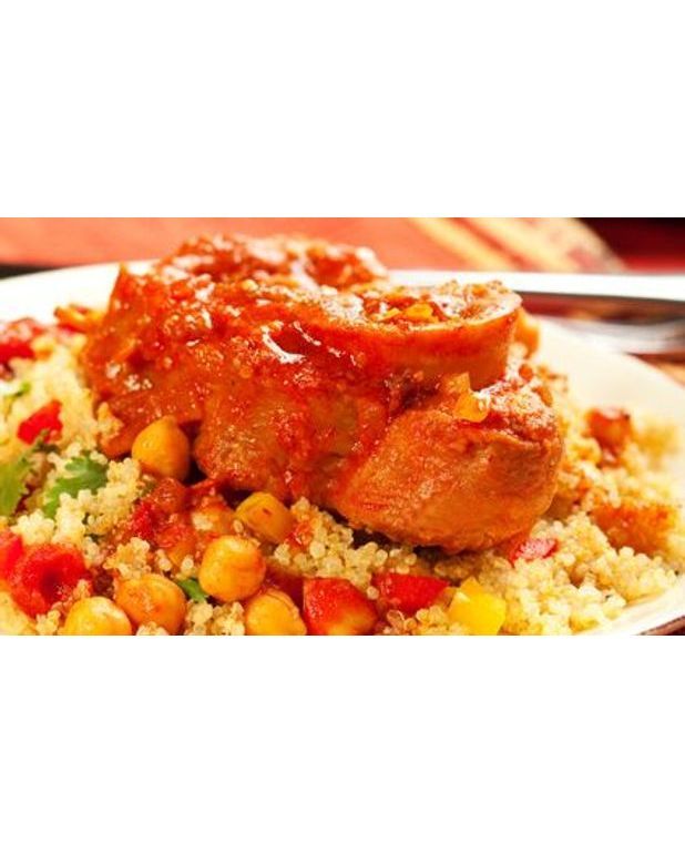 Couscous maison pour 4 personnes - Recettes Elle à Table Couscous maison pour 4 personnes - Recettes Elle à Table