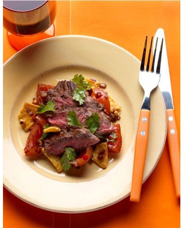 Chili rubbed skirt steak, tortilla fattoush pour 1 personne Recettes