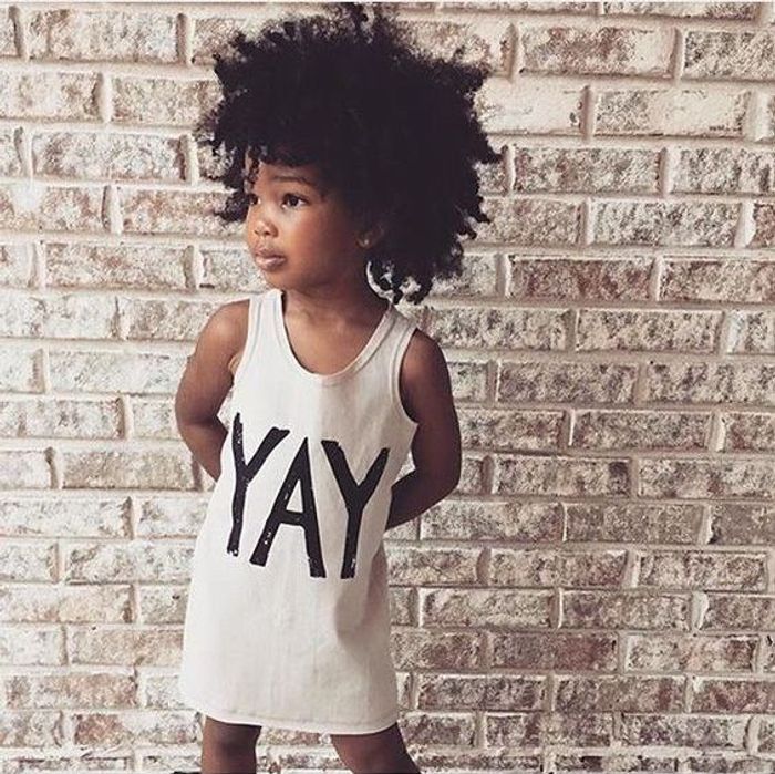 Coiffure petite fille cheveux crépus