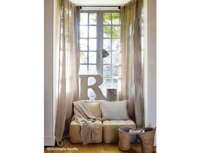 Une jolie maison, entre esprit campagne et récup' elle décoration Recup rideaux désign