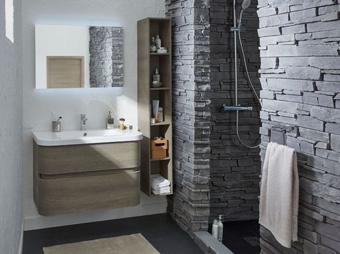 Salle de bains zen elle décoration Salle de bain bois blanche et pierre