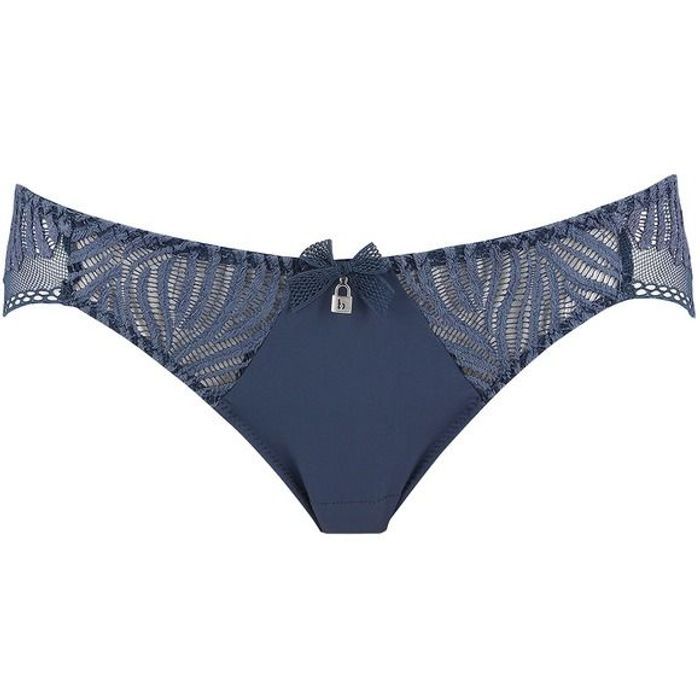 Lingerie dentelle : on ose la lingerie en dentelle colorée - Elle